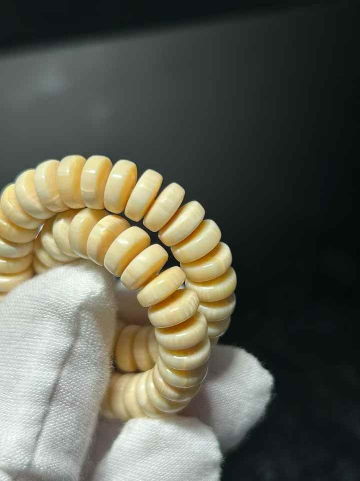 7/3mm Tablet Bead