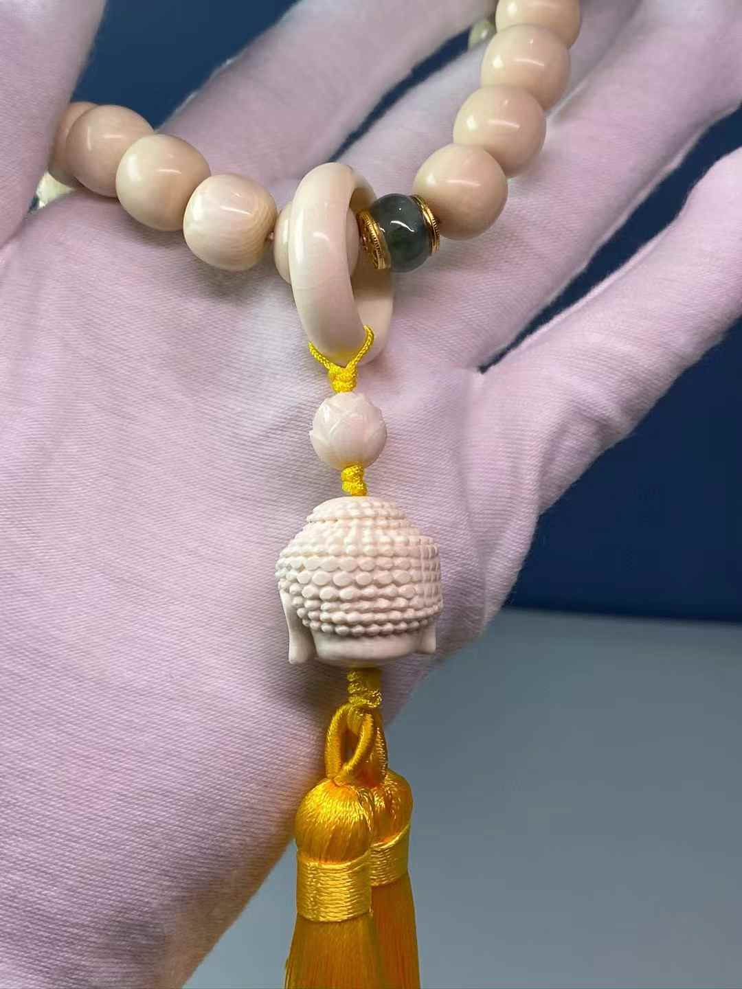 Tathagata Genggam