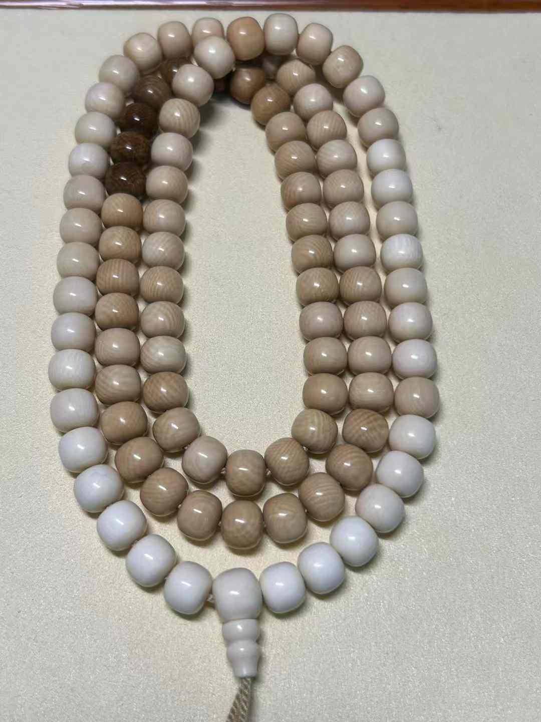 8/7mm Gradient 108 Bracelet