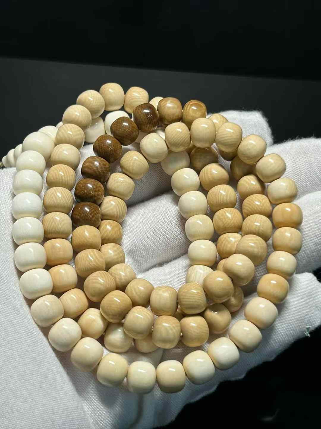 8/7mm Gradient 108 Bracelet