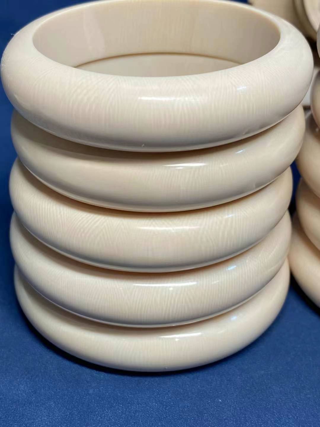 1.5 Imperial Bangle