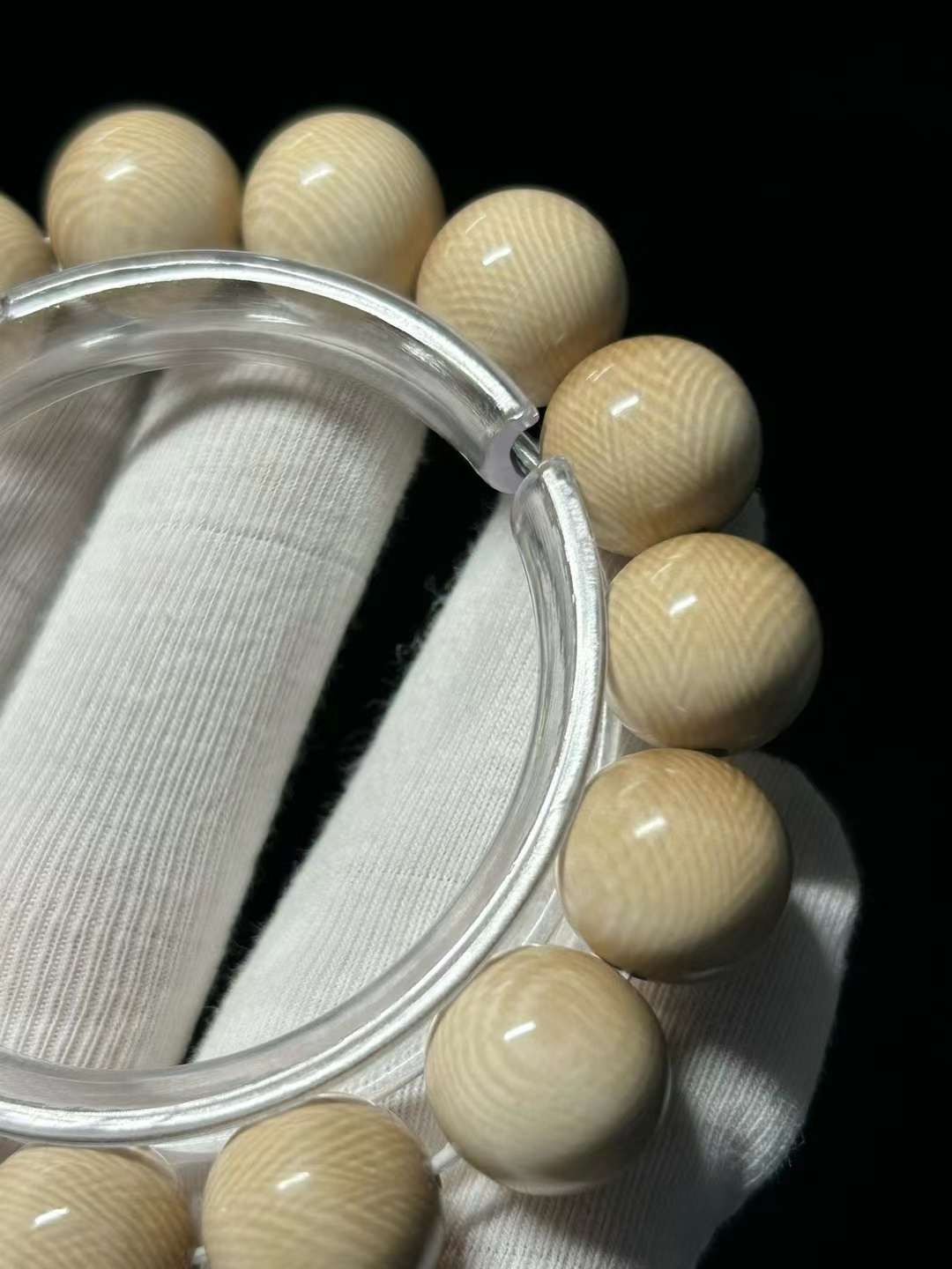 15mm Round Bead Bracelet