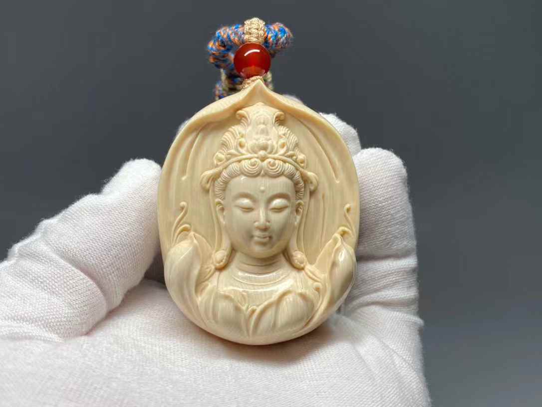 Teratai Guanyin