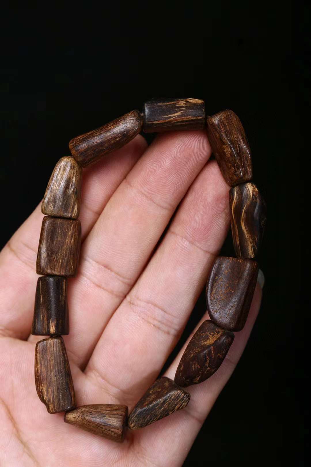 Sinking Agarwood Bead Bracelet
