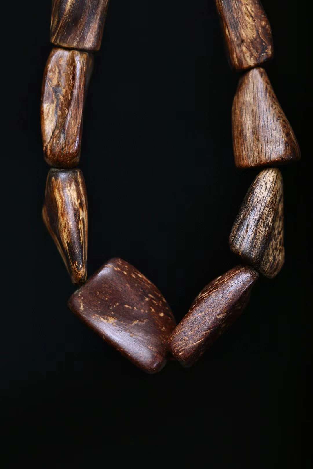 Sinking Agarwood Bead Bracelet
