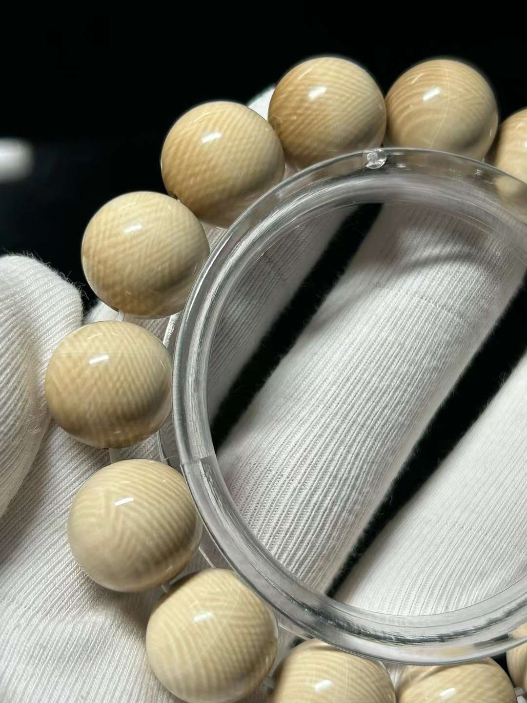 15mm Round Bead Bracelet