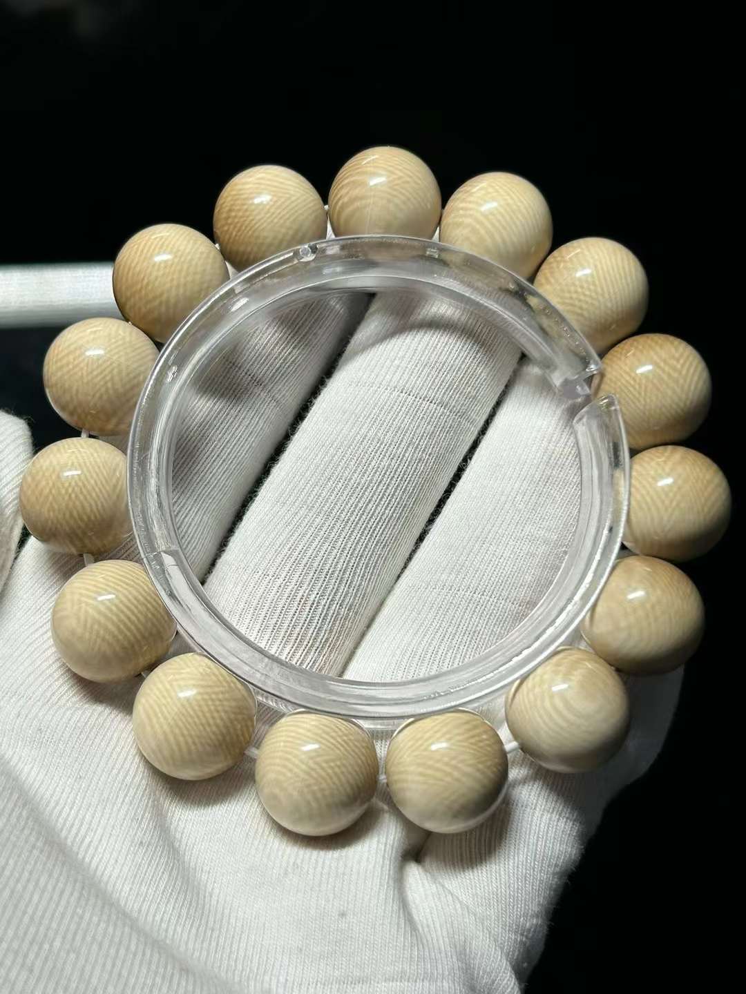 15mm Round Bead Bracelet