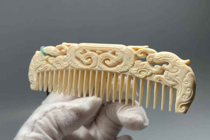 Antique Style Comb