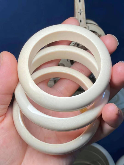 1.5 Imperial Bangle
