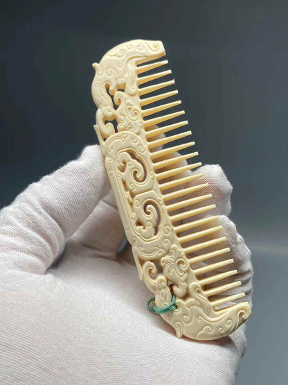 Antique Style Comb