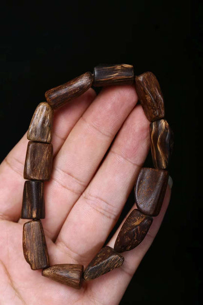 Sinking Agarwood Bead Bracelet