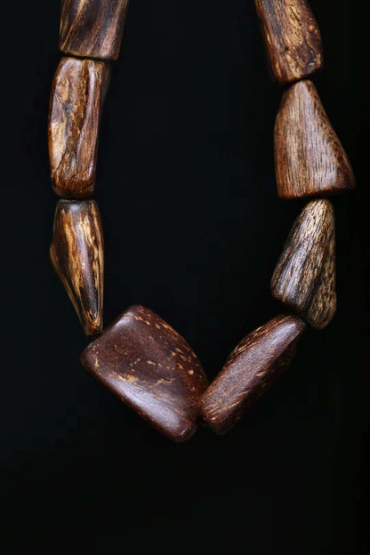 Sinking Agarwood Bead Bracelet