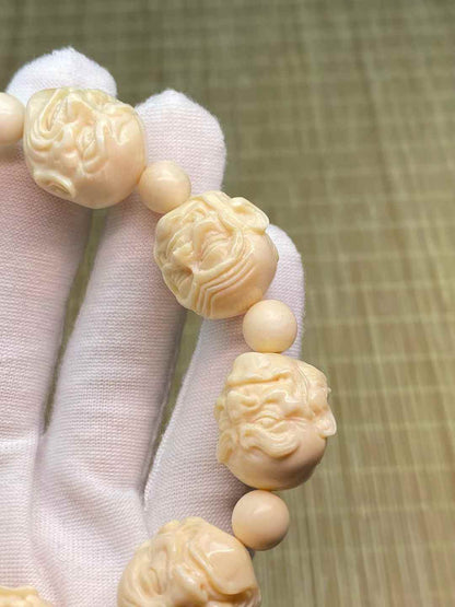 Gelang Delapan Belas Arhat